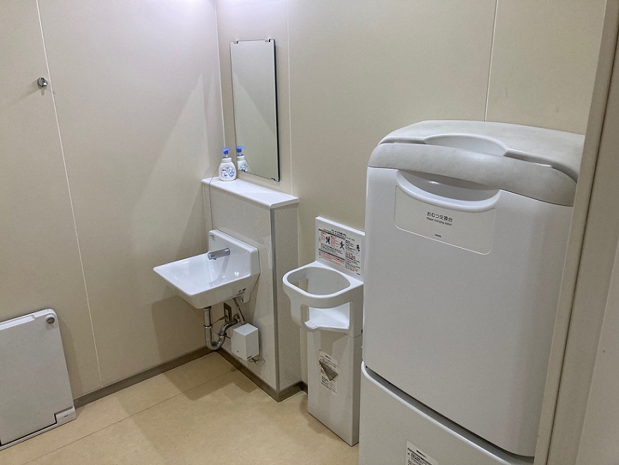 園内バリアフリートイレ②