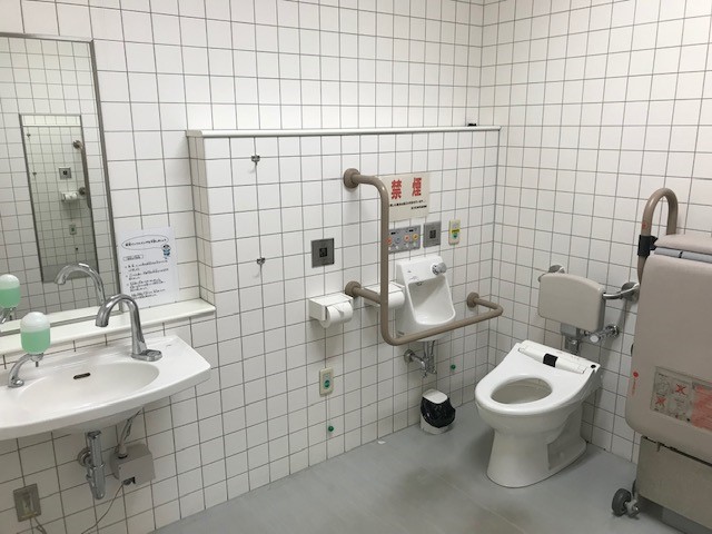 5階トイレの画像