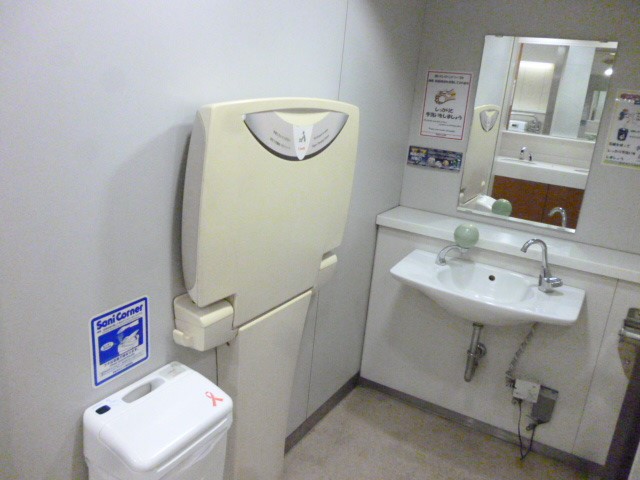 3F 4通バリアフリートイレの写真