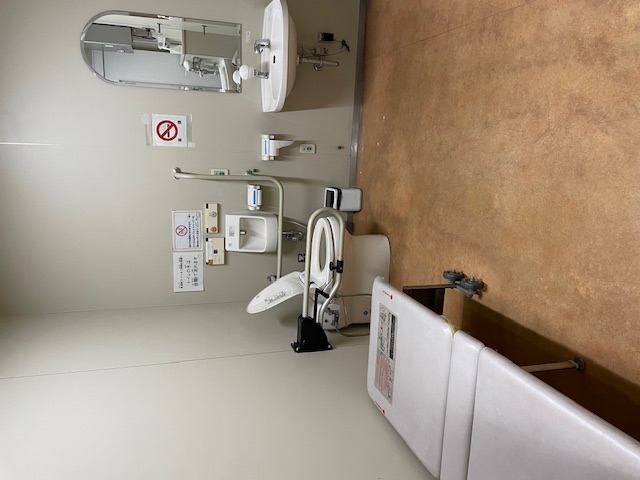 1階バリアフリートイレの画像①