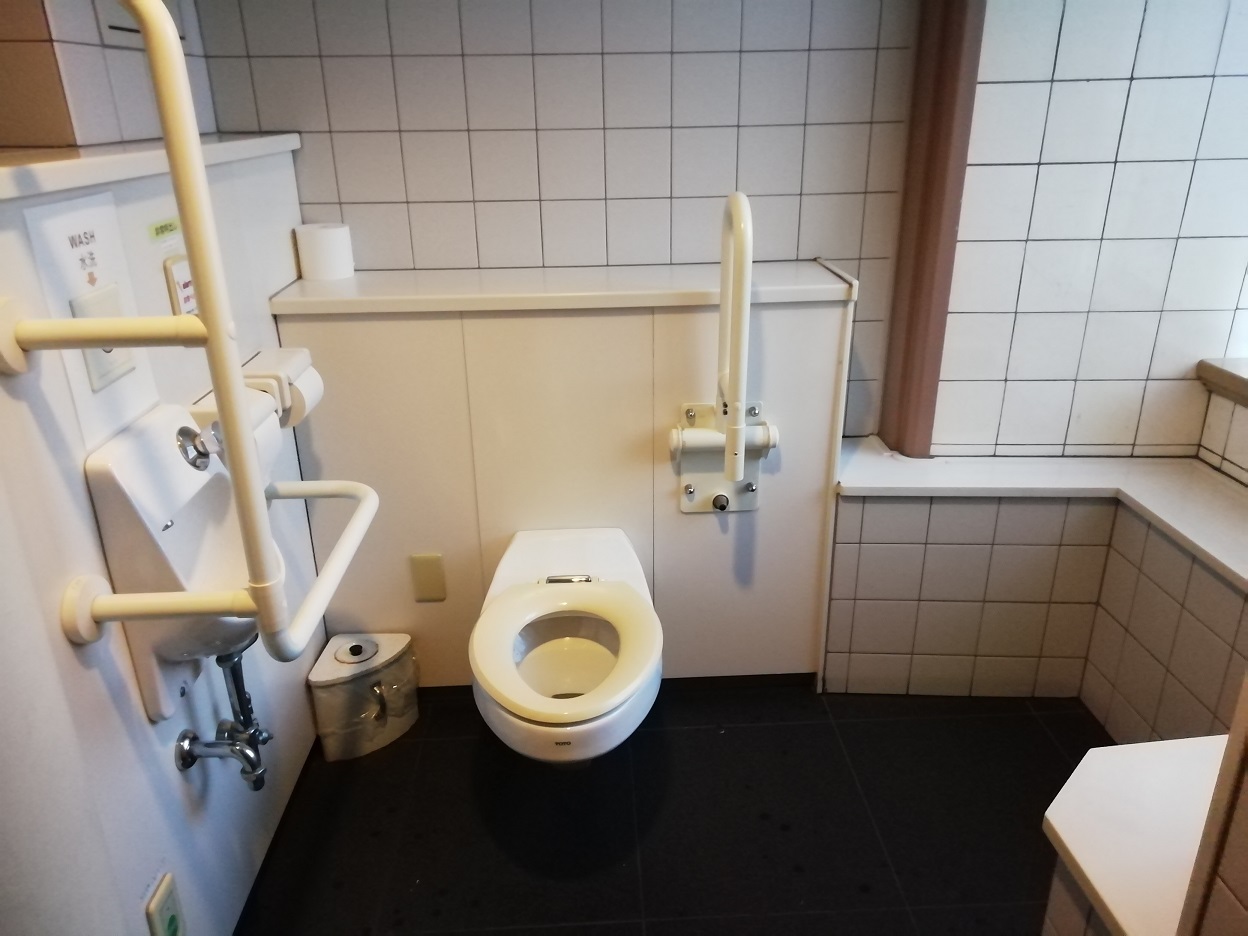 3階トイレの写真
