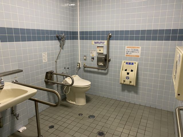 6階バリアフリートイレの写真