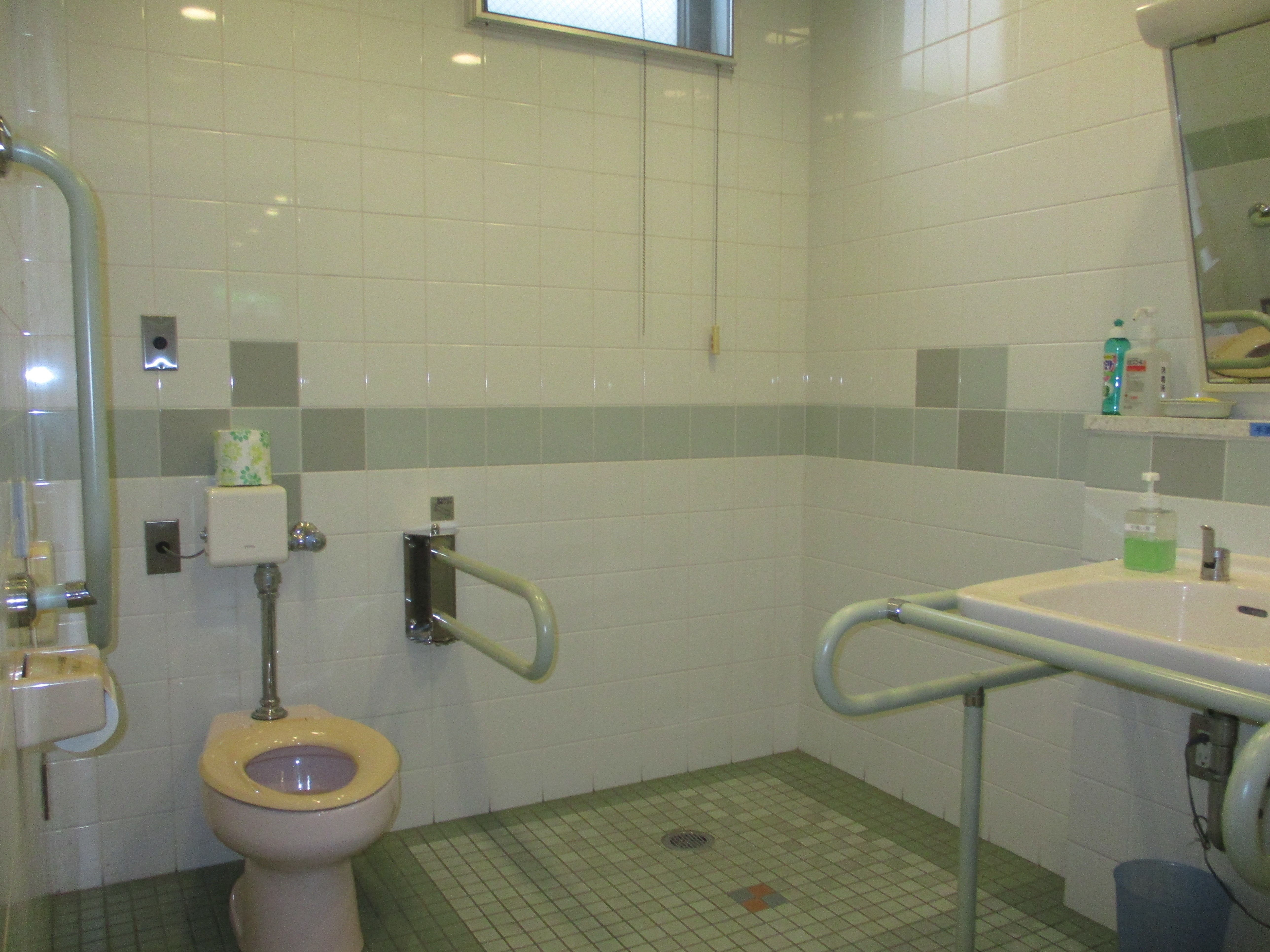 1階トイレの画像