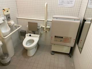 6階バリアフリートイレの写真