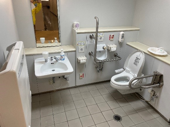 3階南側トイレの画像