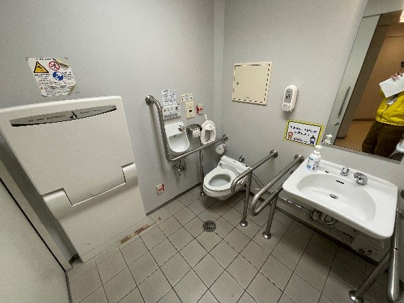 5階南側（女子）トイレの画像