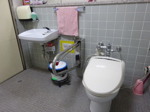 1階トイレの写真