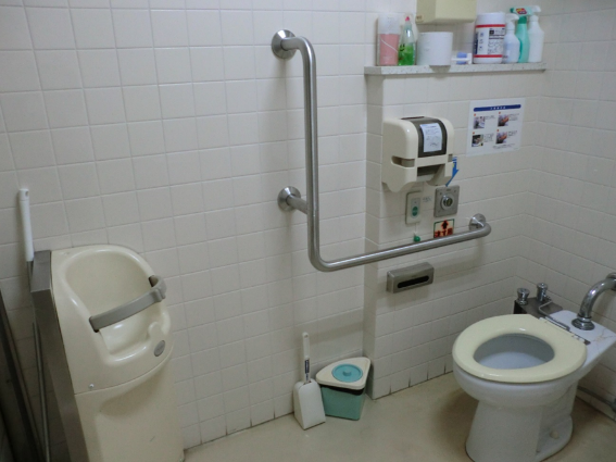 3階トイレの写真
