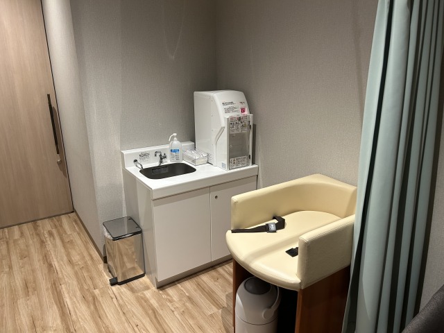 画像：館内　2F　授乳室の画像①