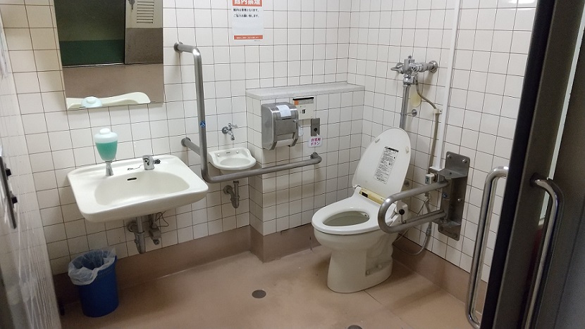 4階バリアフリートイレの写真