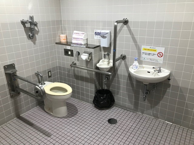1階バリアフリートイレの写真