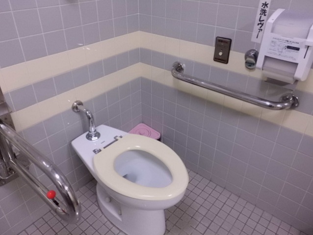 3階トイレの写真