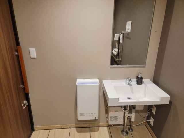画像：館内　1F　バリアフリートイレの画像①