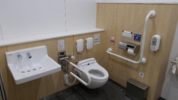 まねきゃっと広場　女子トイレ