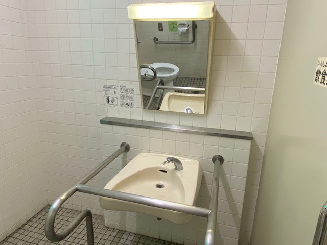 3階バリアフリートイレの写真