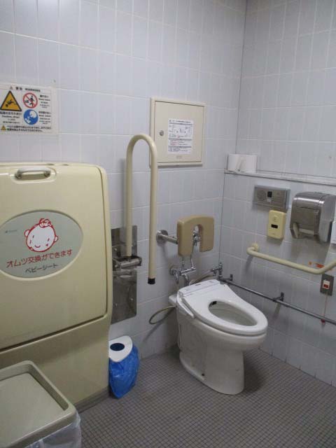 1階トイレ