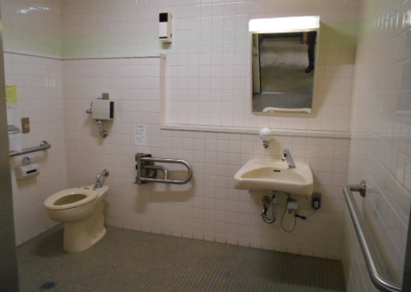 3階トイレの写真