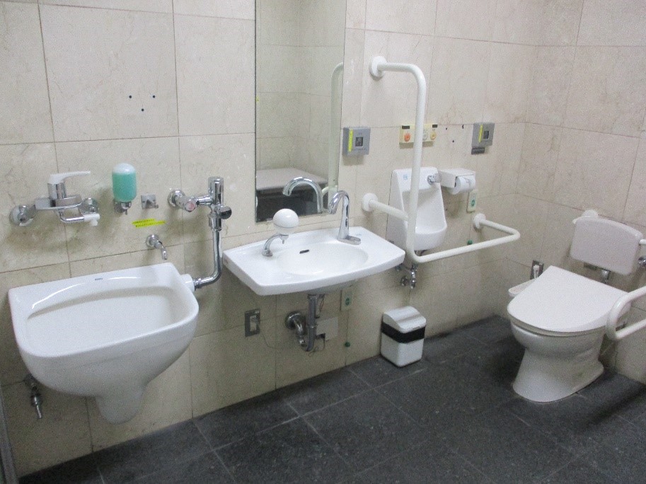 1階トイレの画像