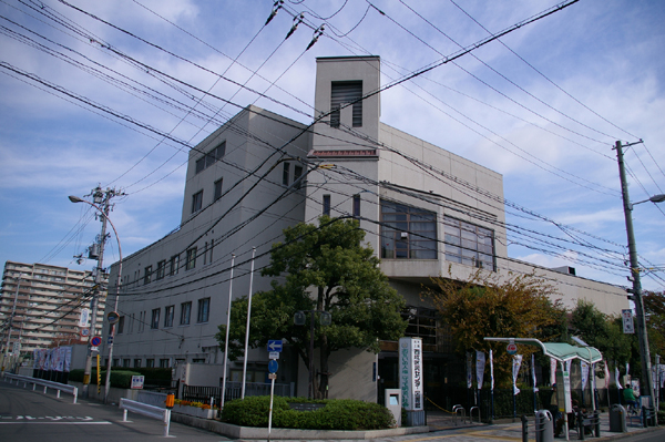西成区民センター